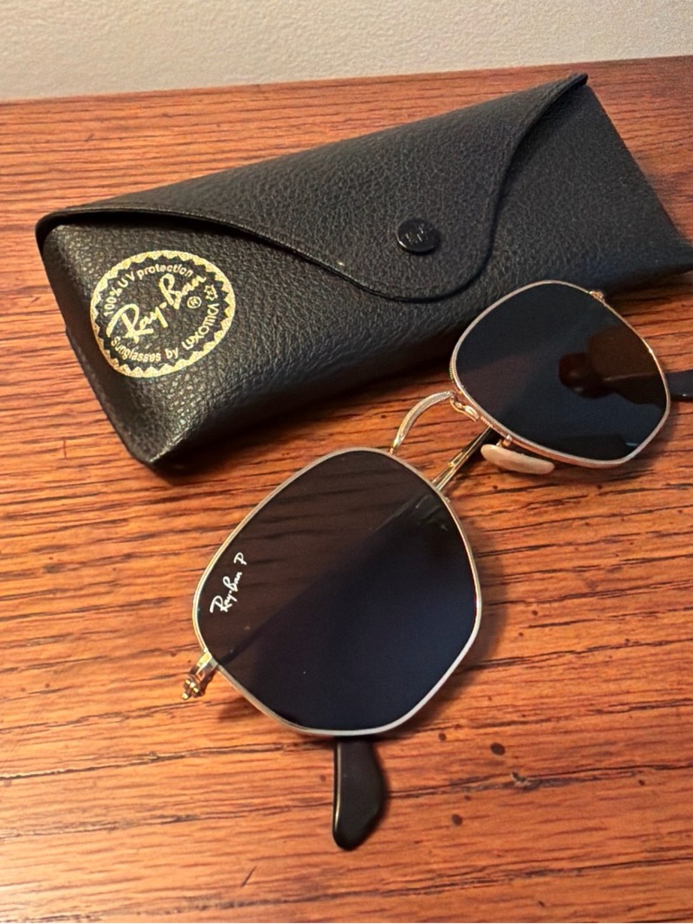 Ray-Ban Men’s Gold Frame Black Lens Sunglasses